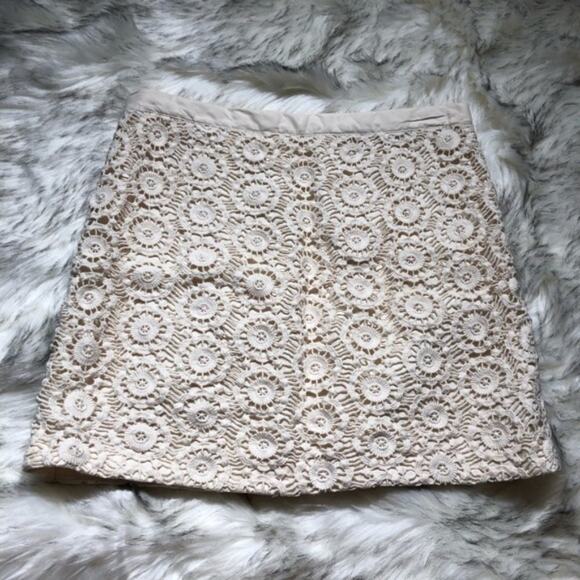 Gap Skirt Short White Floral Crochet Lace - Picture 7 of 8